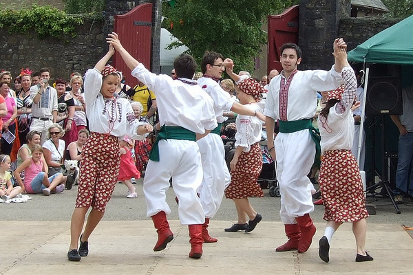 Ukraina | Ogromny wpływ na rozwój tańca ukraińskiego miały obrzędy